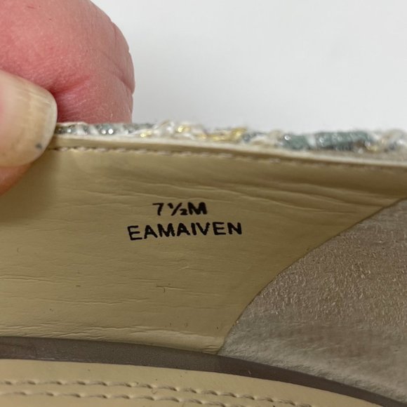 Enzo Angiolini Womens Silver Textile Upper Stiletto Peep toe Slip on Pump 7.5 - Picture 13 of 13